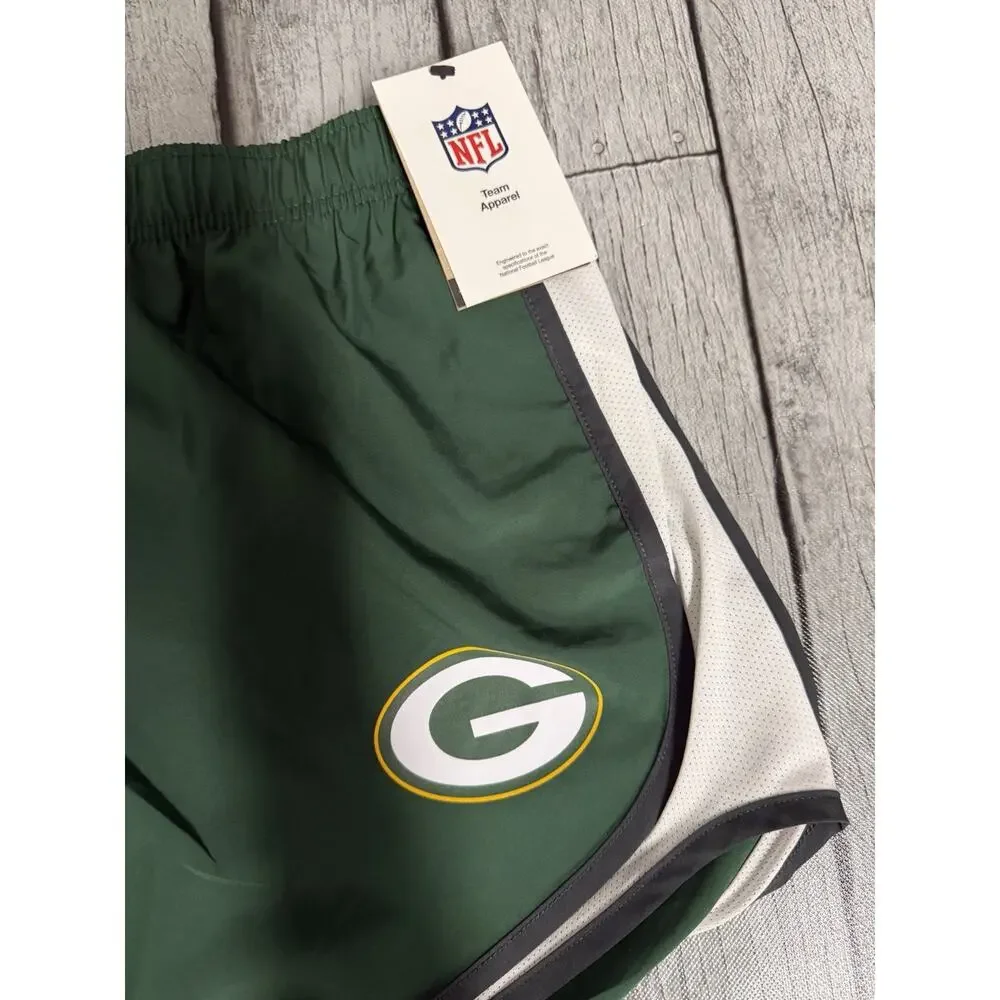 NWT Women’s Nike Green Bay Packers Tempo Running Shorts 2XL Green 3” Inseam